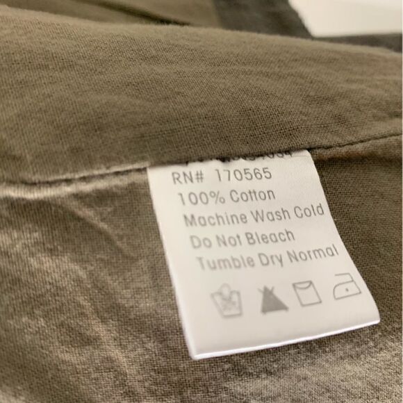 By Deep Branded camouflage button front army jacket with pockets size Medium - Picture 13 of 15